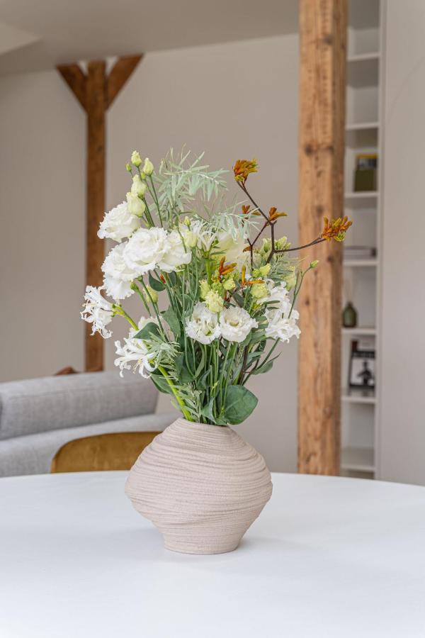 Bright Designer Apartment In City Centre 리가 외부 사진